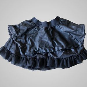 SOLD ON Ⓜ️ Girls Forever 21 Black Skirt